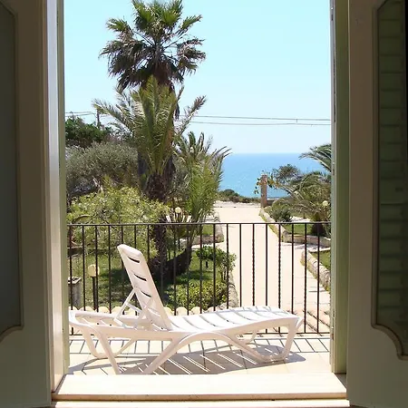 La Rosa Al Mare Feriehus