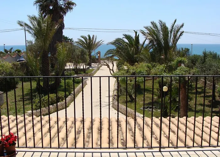La Rosa Al Mare Ferienhaus *
